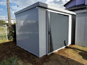 稲毛区天台 物置工事